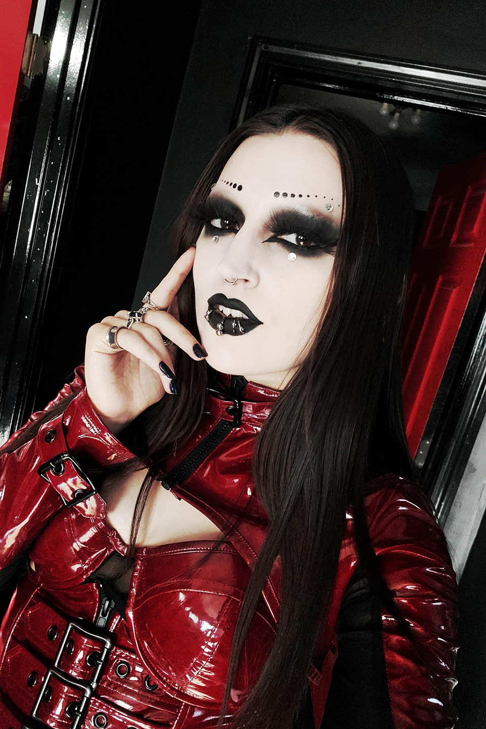 Classic FETISH Vinyl Waist Cincher in VAMPIRE RED - Image 5