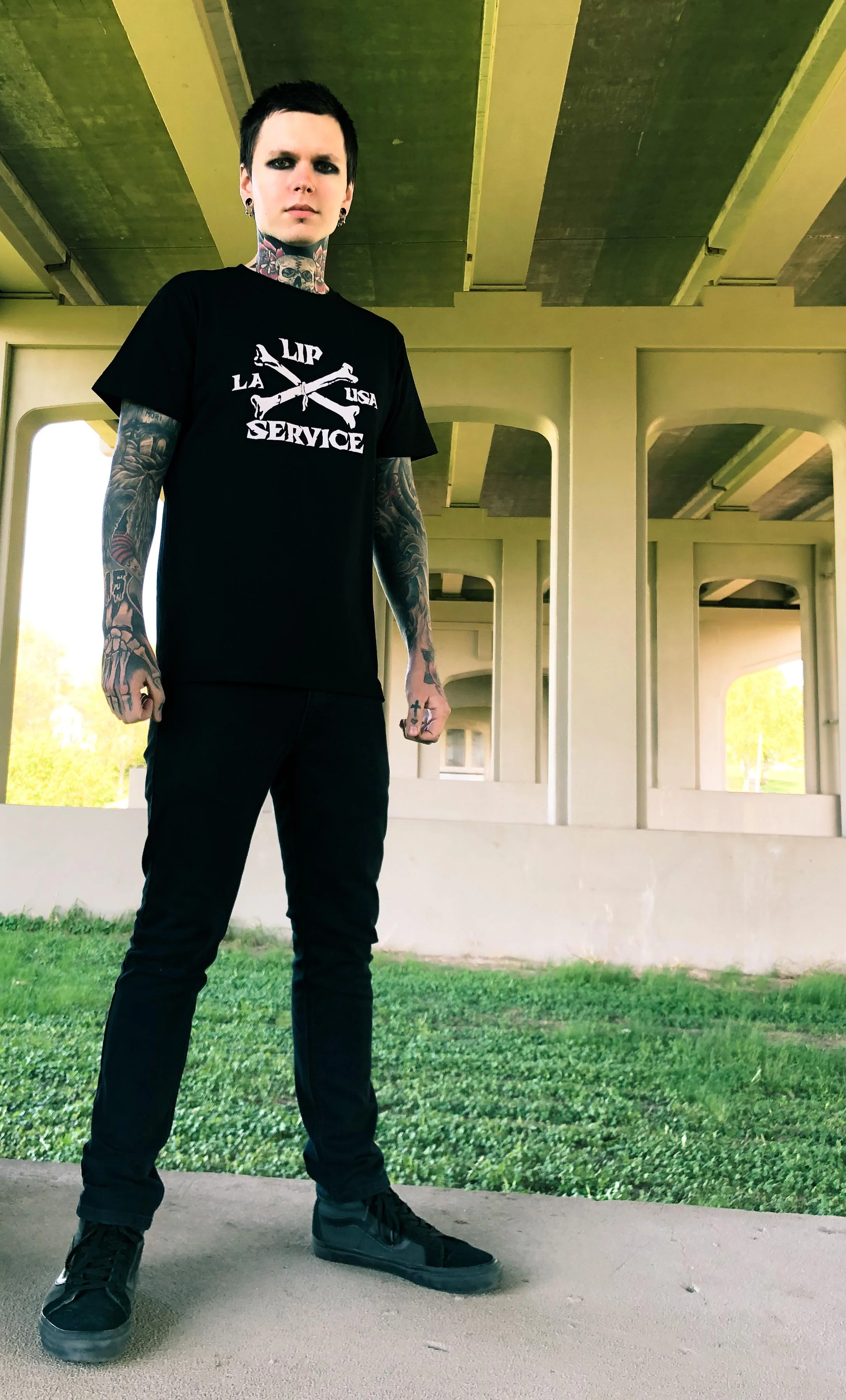 Cross Bones T-shirt - Image 5