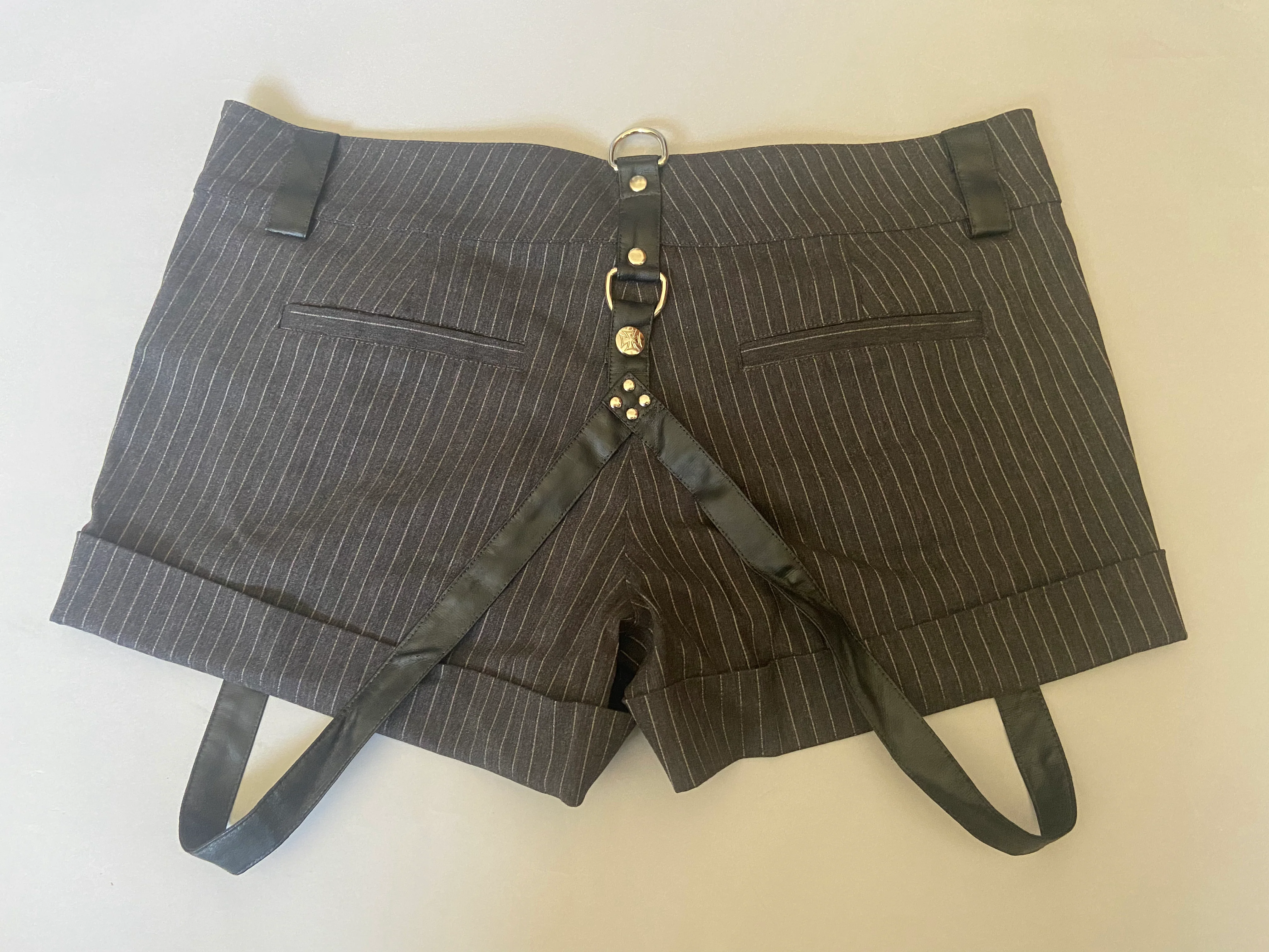 Gray and White Pinstripe Gangsta Pranksta Bootie Short - size M - Image 2