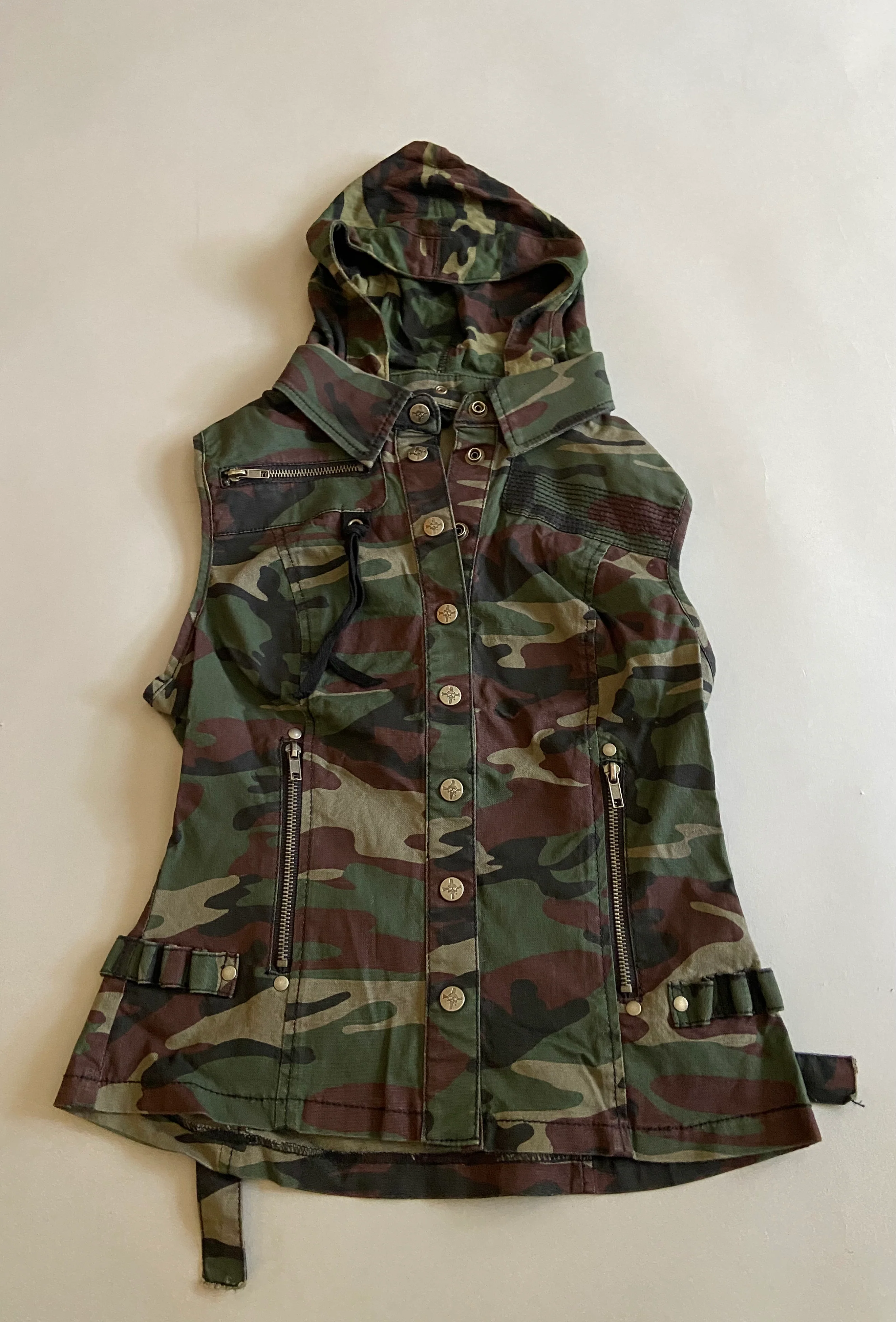Vintage Lip Service Womens Green Camo Snap Up Vest